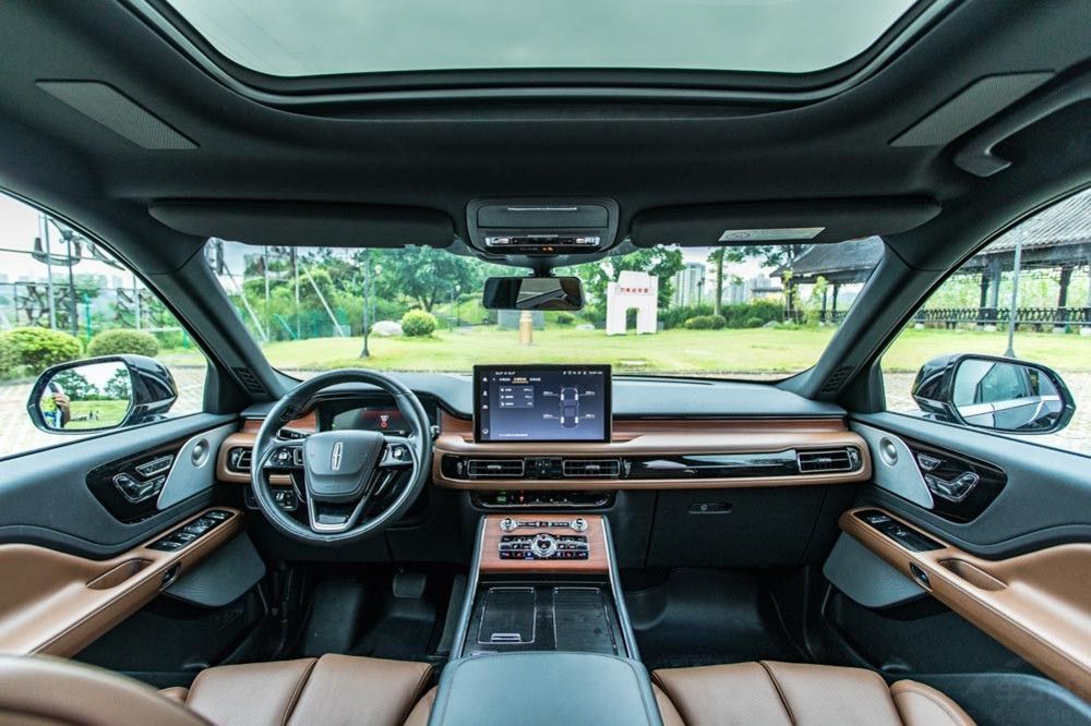 ������½������գ����м�Aviator�������