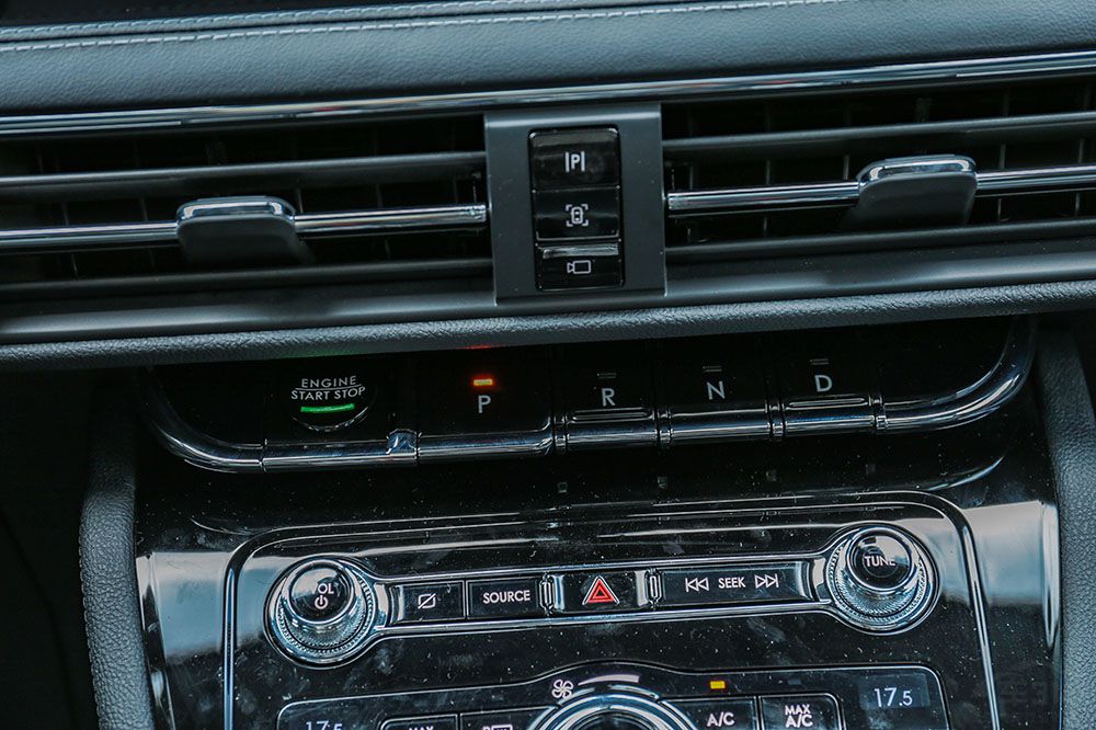 �ֿ�ð�ռҸ��㡰��������Э������