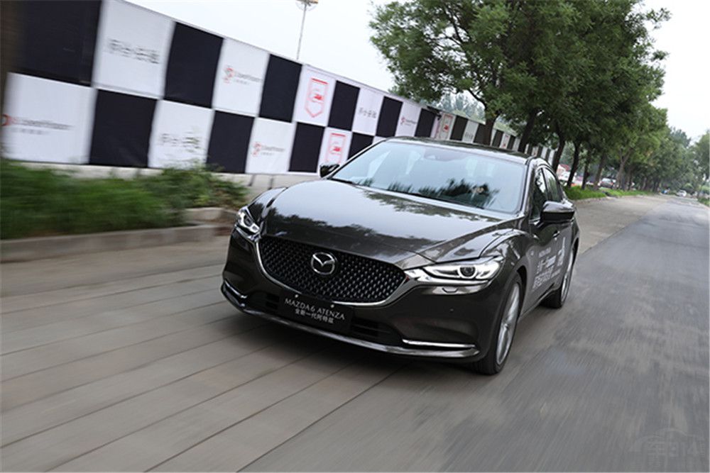 兄弟阋墙 压燃版昂克赛拉售价挑战阿特兹 兄弟阋墙 压燃版昂克赛拉售价挑战阿特兹