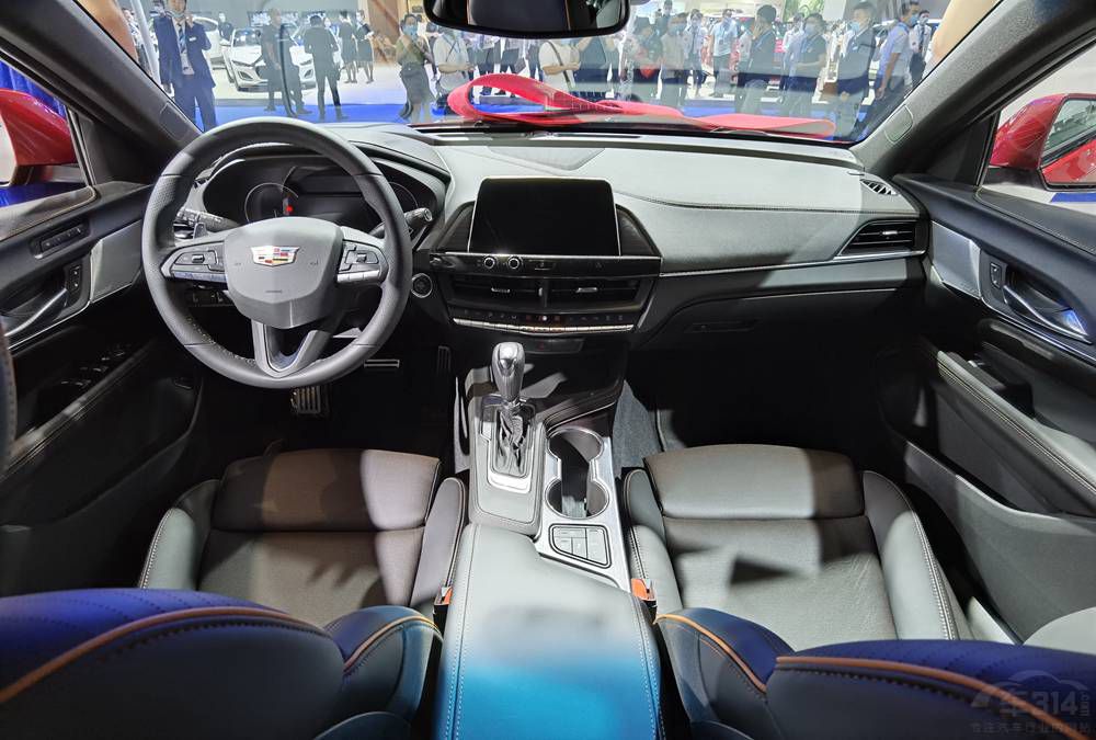 豪华中型轿车推荐 只是和帕萨特一个价! 豪华中型轿车推荐 只是和帕萨特一个价!