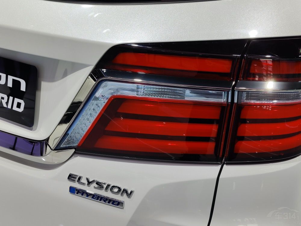 起亚嘉华要当爆款 先问问这几款车答应不? 起亚嘉华要当爆款 先问问这几款车答应不?