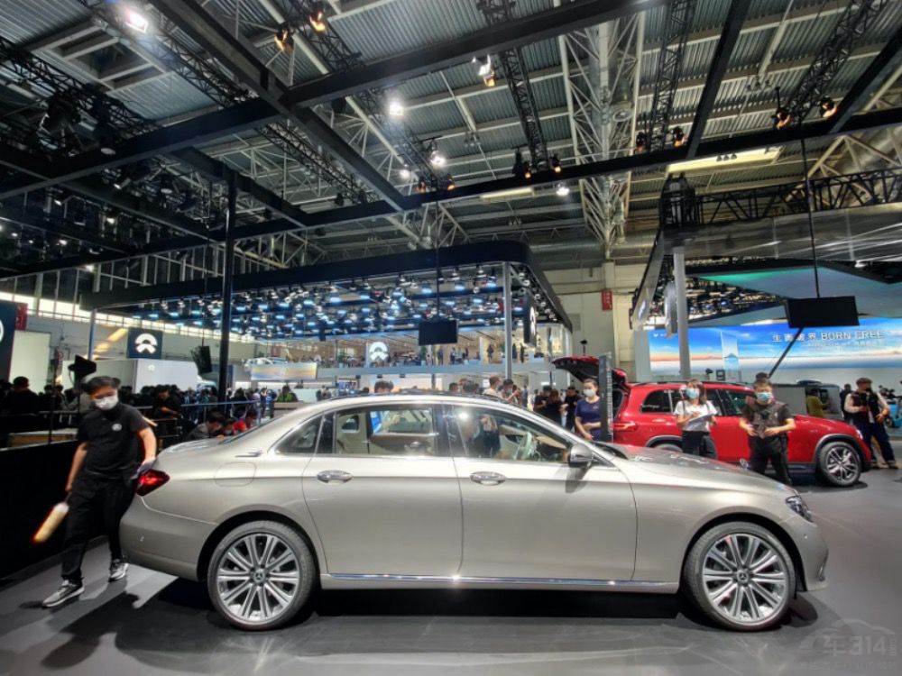 ���۱����������³�