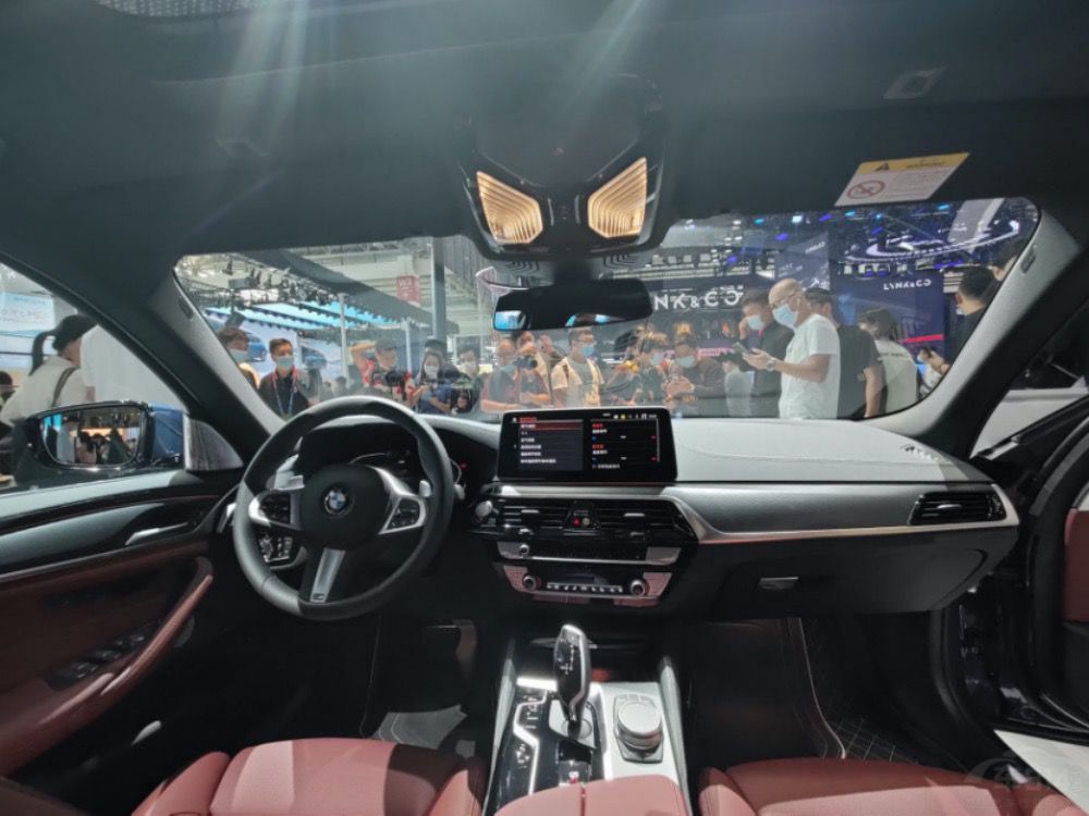 ���۱����������³�