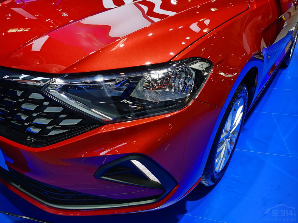 �⼸��10�����ڽγ�����ȥ��ĸ����ͷ