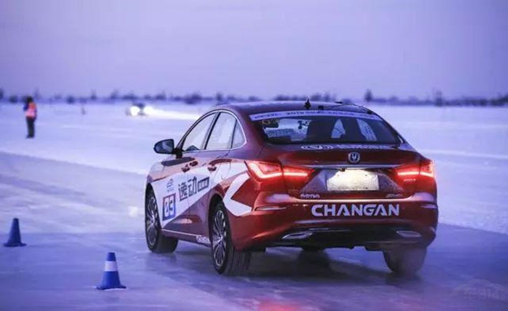 �⼸��10�����ڽγ�����ȥ��ĸ����ͷ