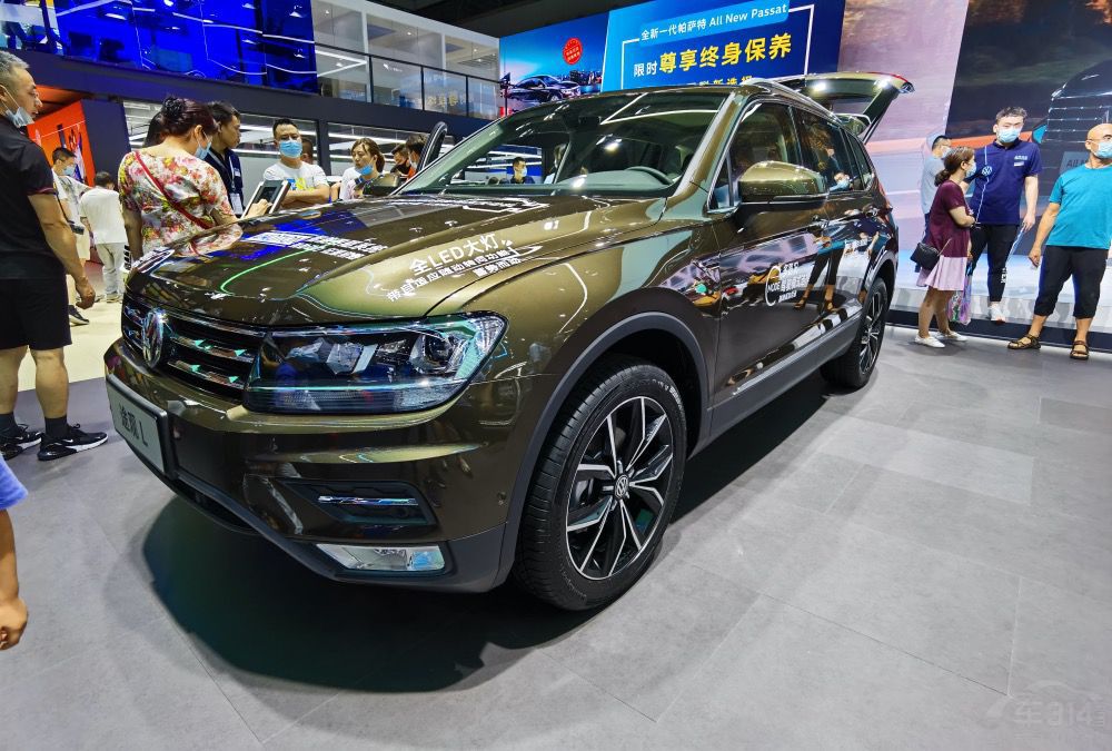 ���ڿ������;��L����������������