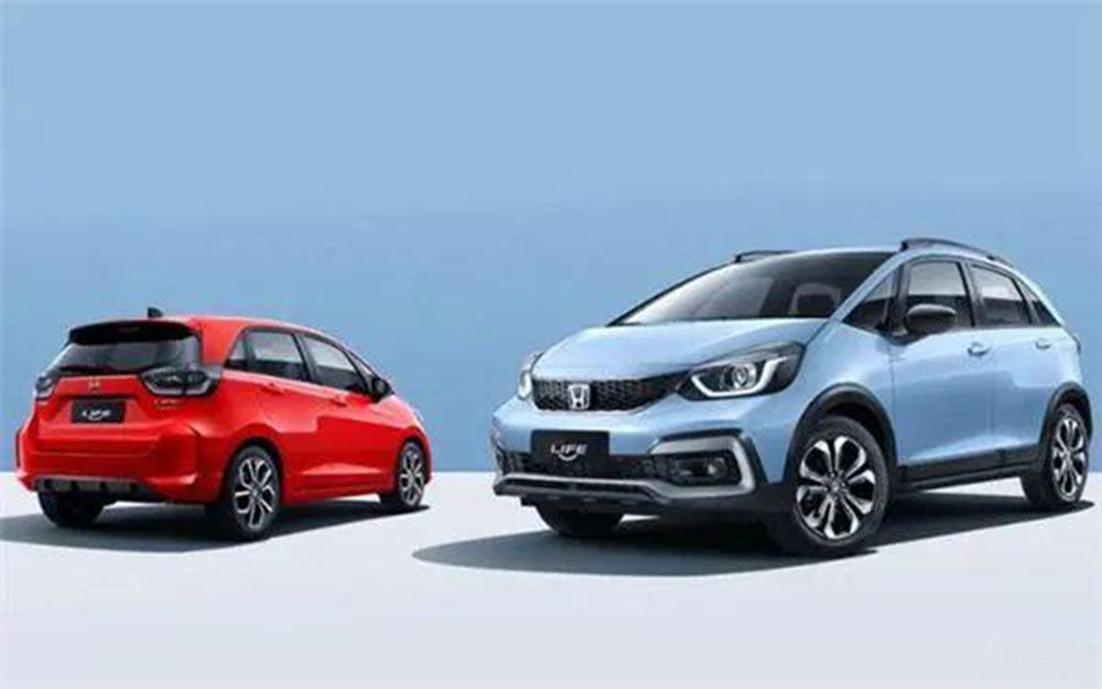 ����LIFE�Ա�8���߶���