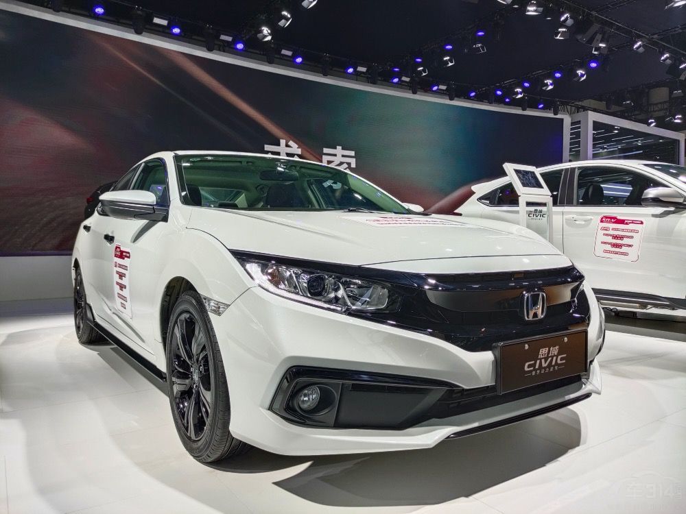 15����γ�����SUV�����������ôѡ��