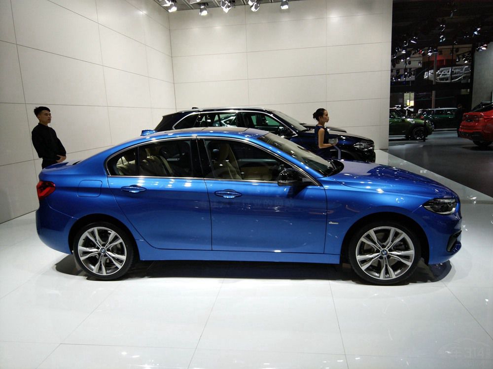 ����Ʒ�����Žγ���ĸ��汾�Լ۱���ߣ�