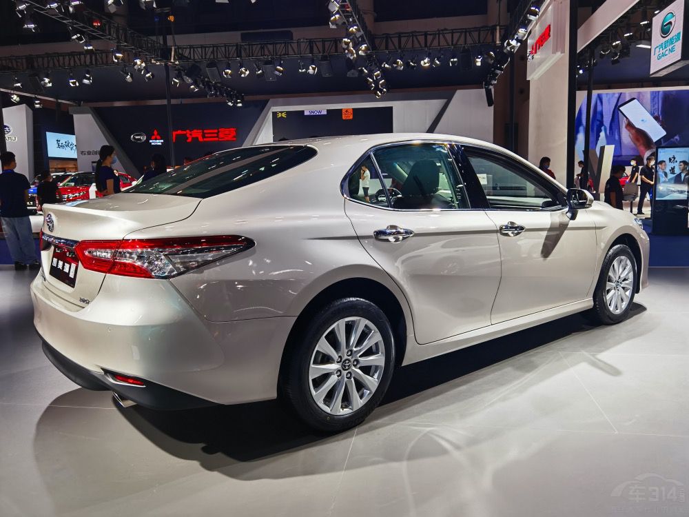 中型车有那么多,但这四款绝对值得购买 中型车有那么多,但这四款绝对值得购买