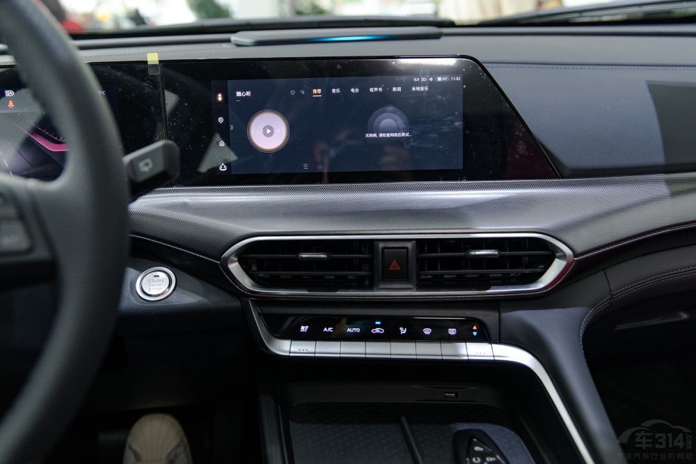 ���ǵ�����ĳ�����ô��ƽ����Ϊ��Բ��