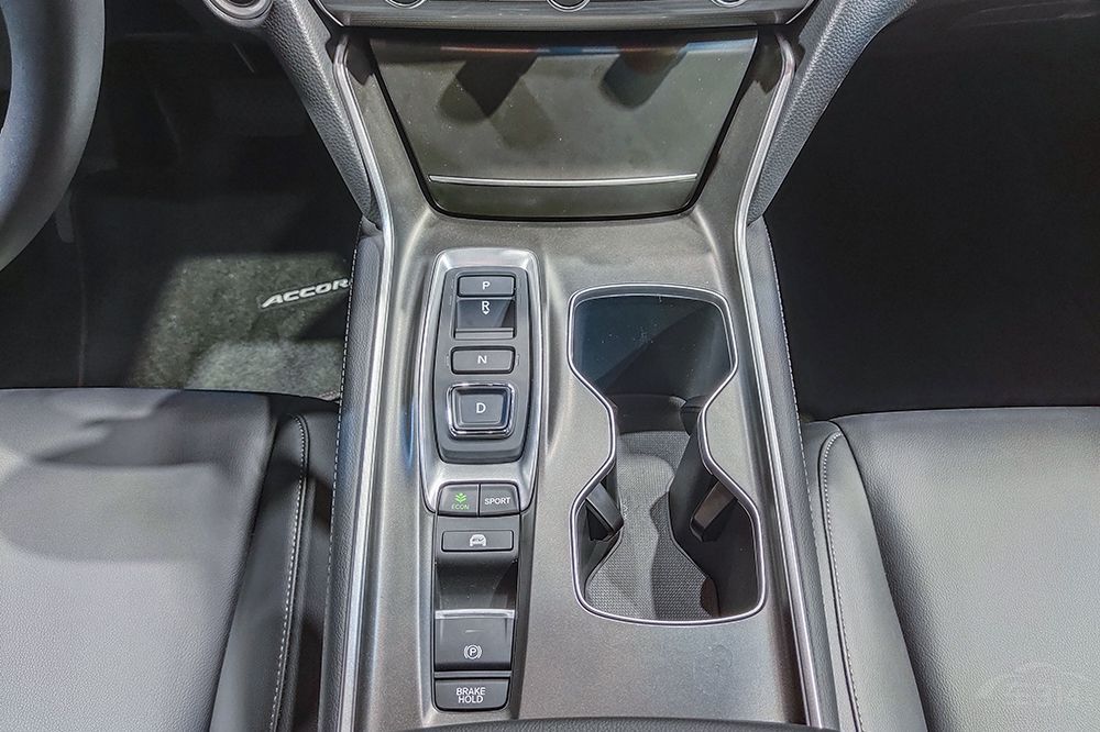 中型车有那么多,但这四款绝对值得购买 中型车有那么多,但这四款绝对值得购买