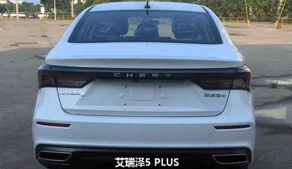 �����Ȼ���򣬸���;����㰬����5PLUS