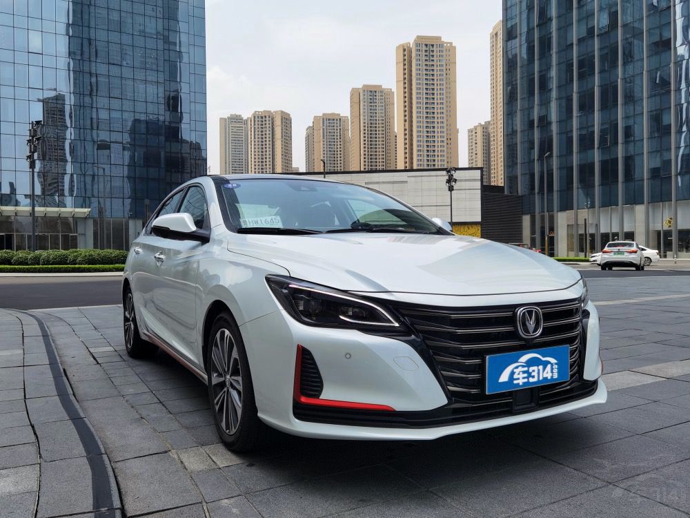 高8受年轻人追捧?这几款车其实也不错! 高8受年轻人追捧?这几款车其实也不错!