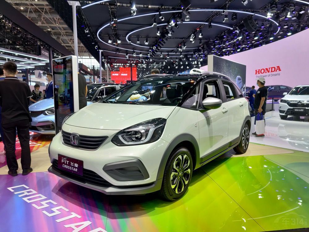 高8受年轻人追捧?这几款车其实也不错! 高8受年轻人追捧?这几款车其实也不错!