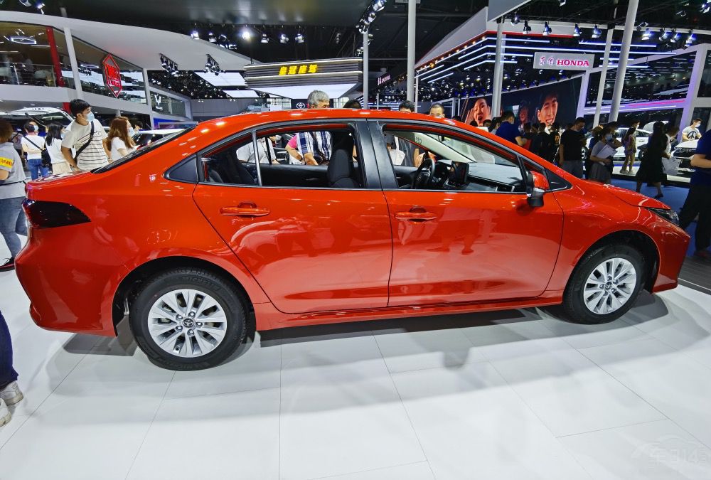 �������������� �ͺĽ����㻹Ը��������