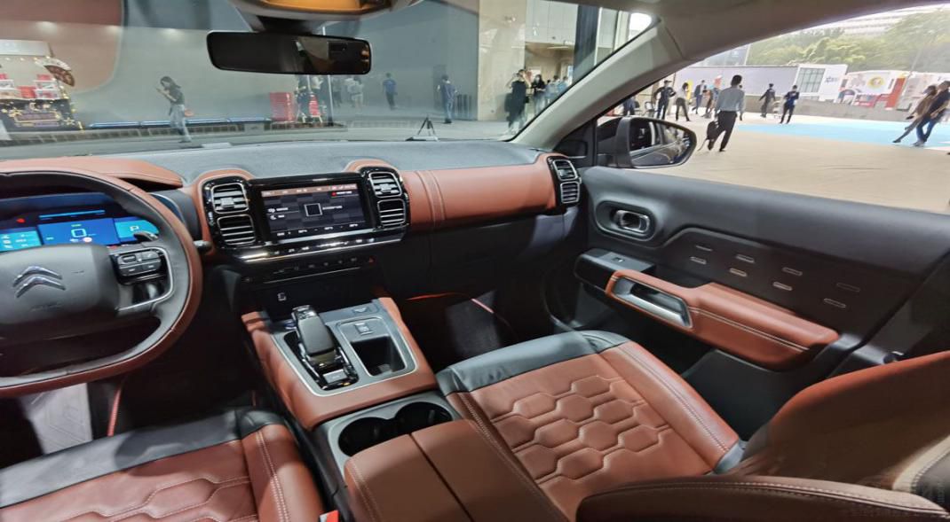 ����PHEV�Ĺ��ݳ�չ �ܷ������ϵ����Ϯ