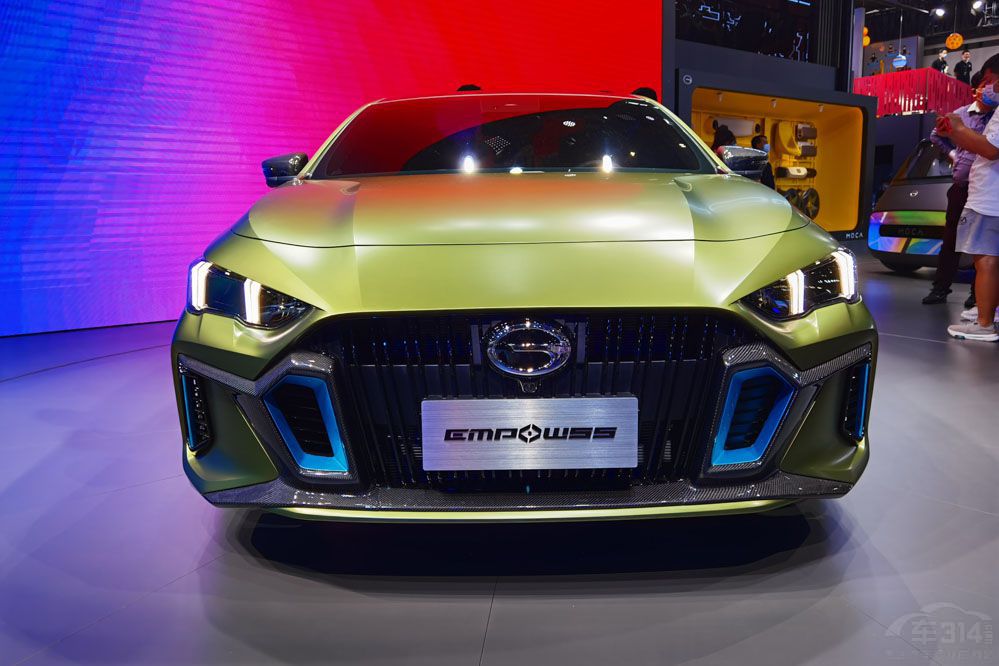 10�����ҽγ� ���ݳ�չ�������������