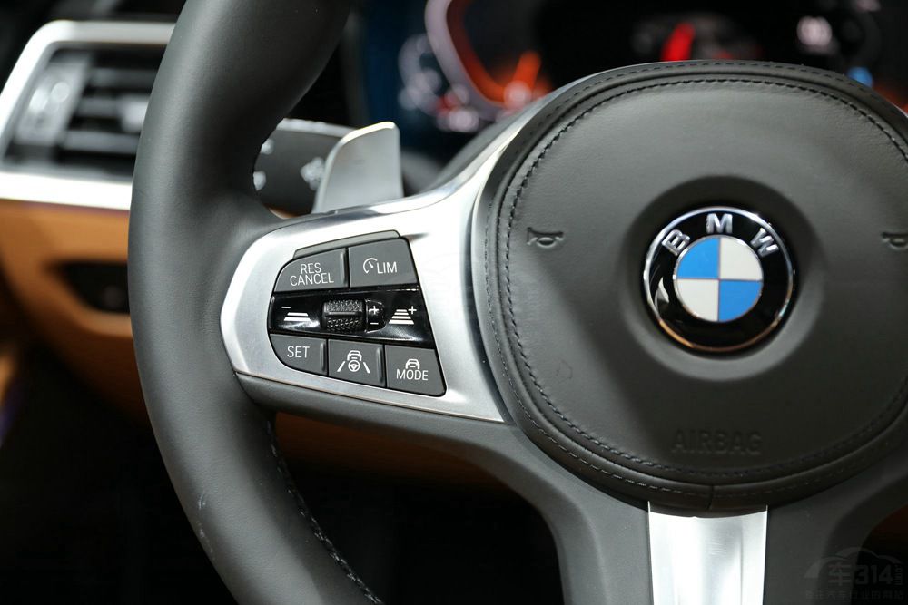 ����ѡ�׿���˹ES200��ѡ����3ϵ ˭����