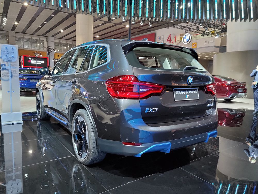 ��չ�Ƴ�����³� Ϊ�α���ȴû����Ͽɣ�