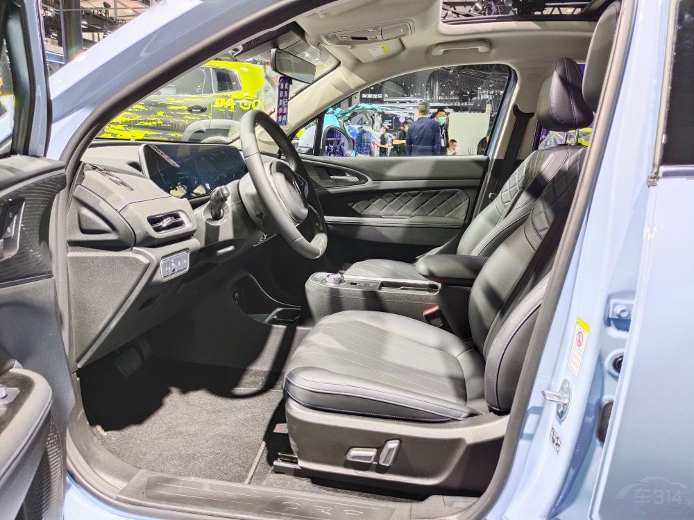 ŷ����è10���𲽣���ֻè�����ָ��ţ�