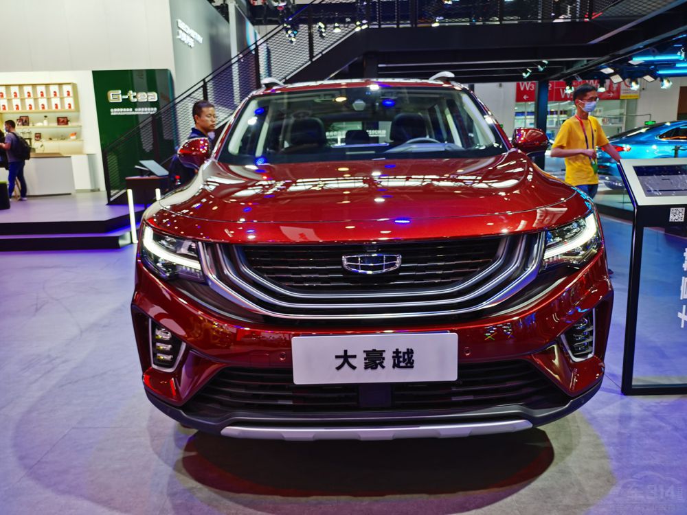 10�򼶵Ĵ�SUV �����ռ�� ����7����ѡ