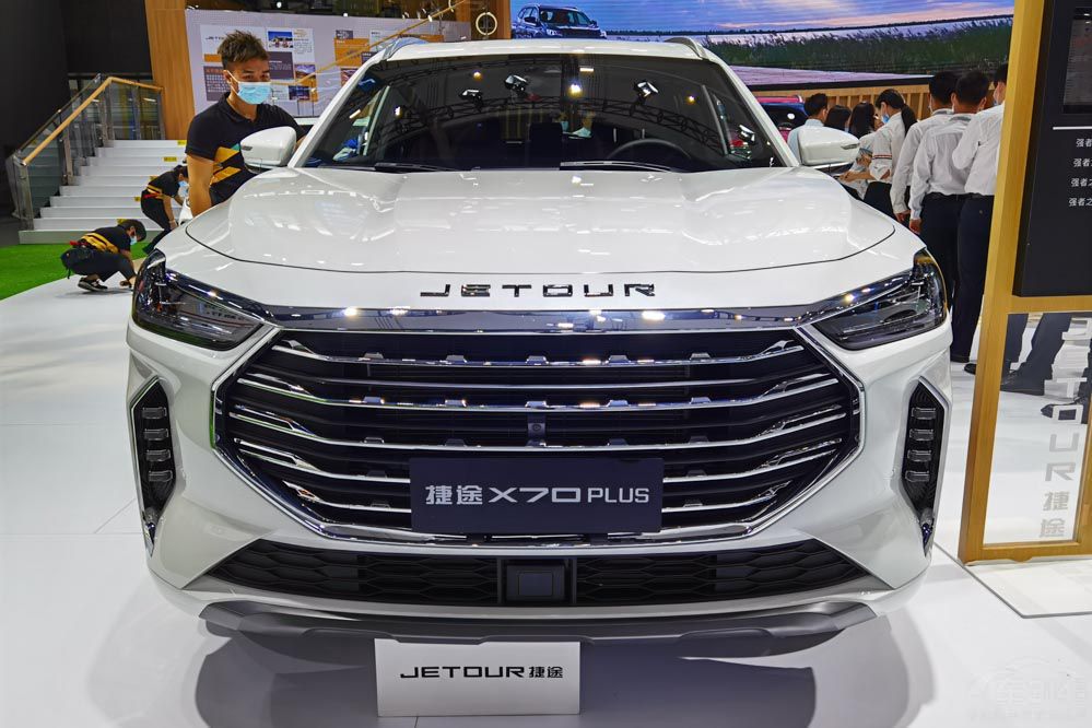 10�򼶵Ĵ�SUV �����ռ�� ����7����ѡ