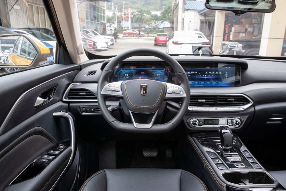 ̨ ⼸2020еSUV
