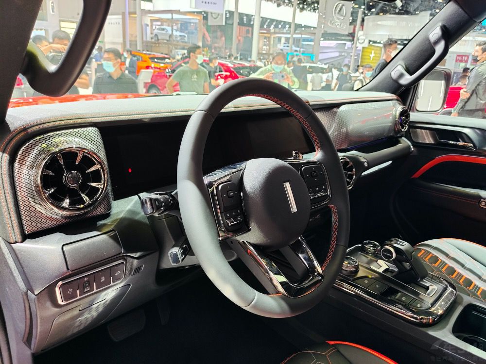 �̵����ԽҰ�ó� ��������һ�Ҿ�ռ3��