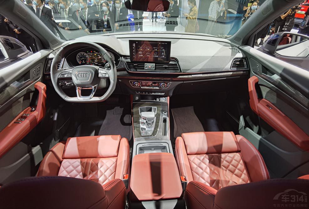 ̨ ⼸2020еSUV