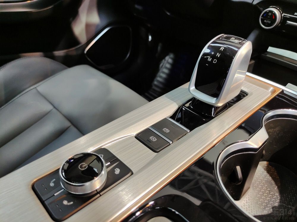 ����Ʒ�ƽγ���2021����ʵ�־��ط�����