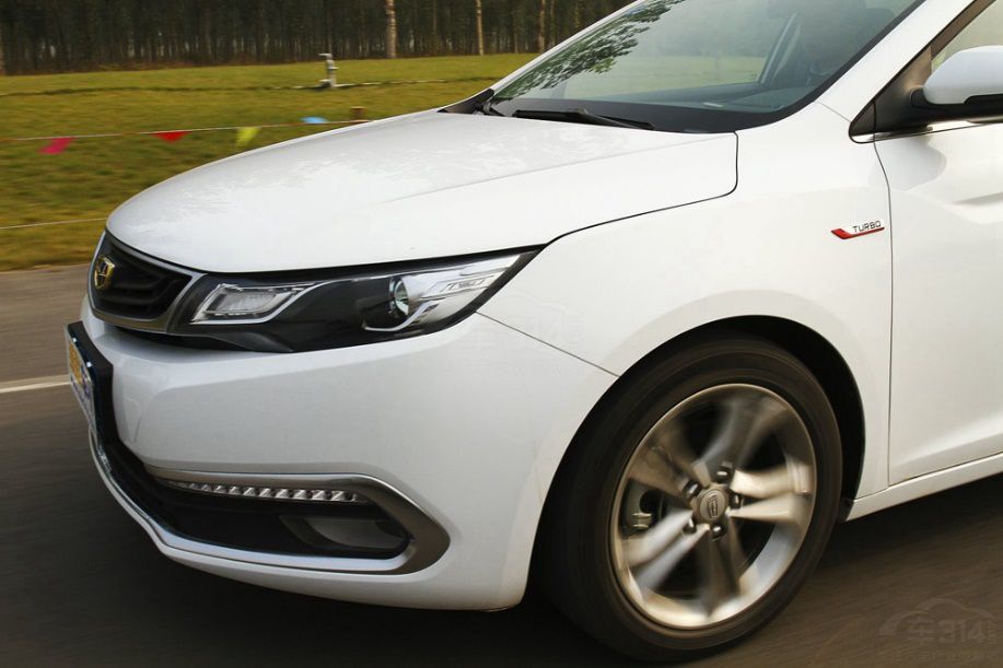 ����Ʒ�ƽγ���2021����ʵ�־��ط�����