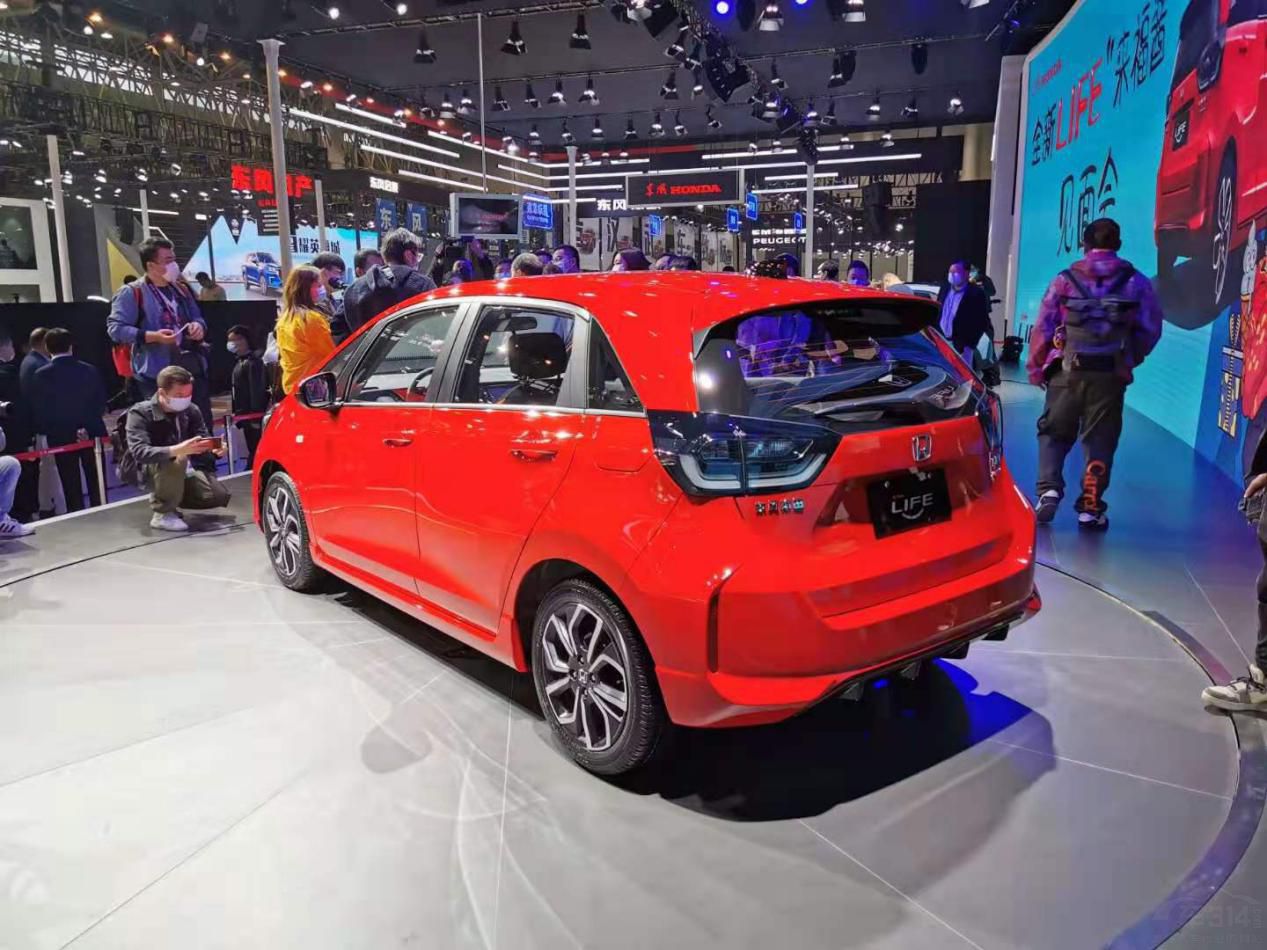 本田LIFE 骐达 POLO 谁能称霸小型车市场? 本田LIFE 骐达 POLO 谁能称霸小型车市场?