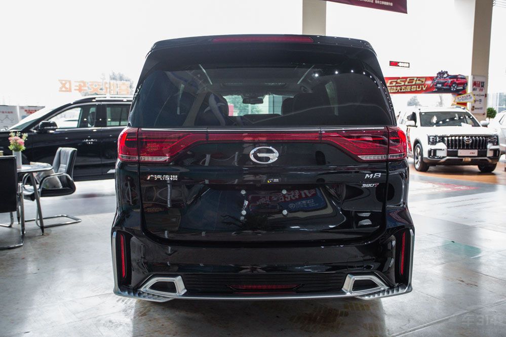 Ϊ��˵M8��ʦ����50��������ֵ��MPV��