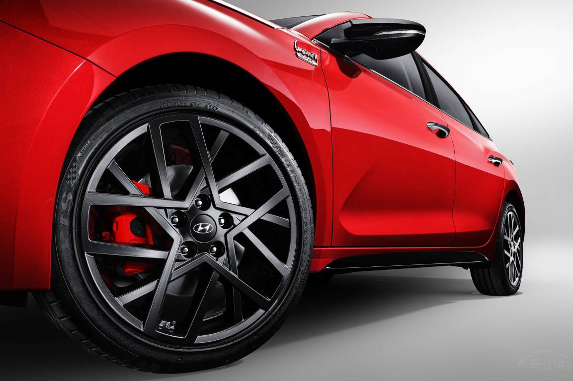  ����Ⱥ���ٽ��� 2021���˹����ʽ�ǳ�