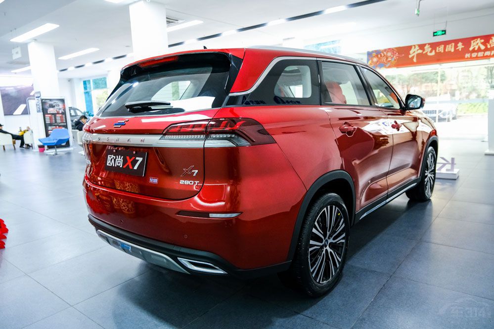 ����M6 PLUS�ͳ���ŷ��X7 ��������ɼ�