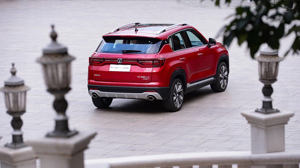 С��SUV�̳� CS35PLUS�����������PK