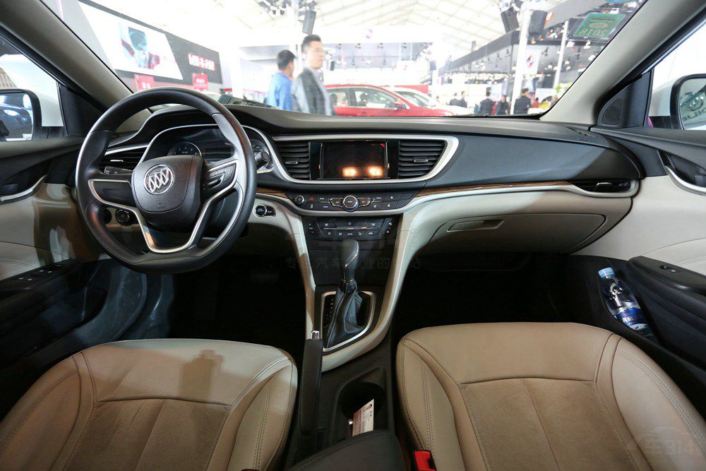 �̵�10�����һ�����AT������ĺ��ʳ�