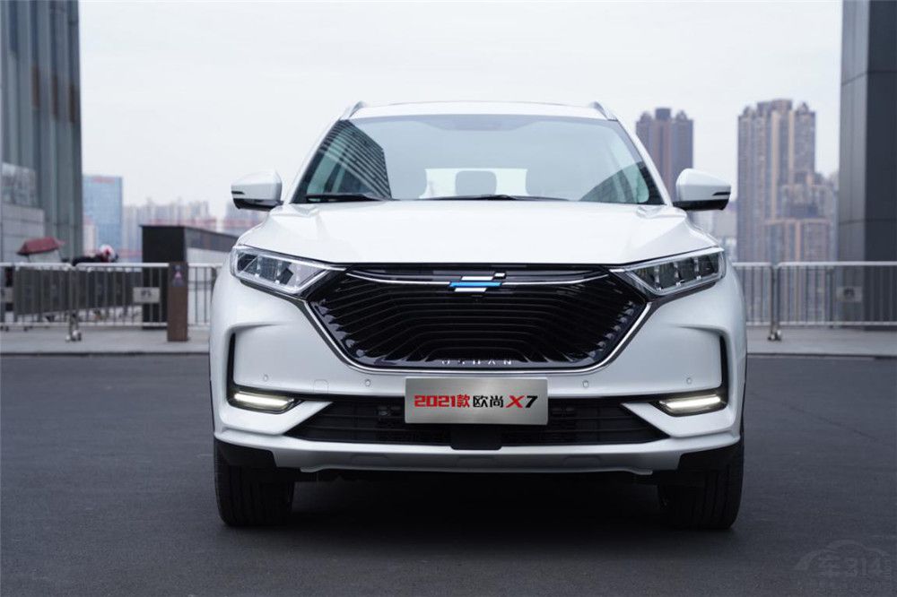 10�򼶡����Ȼ��� ����ŷ��X7��ѹ����һͷ��