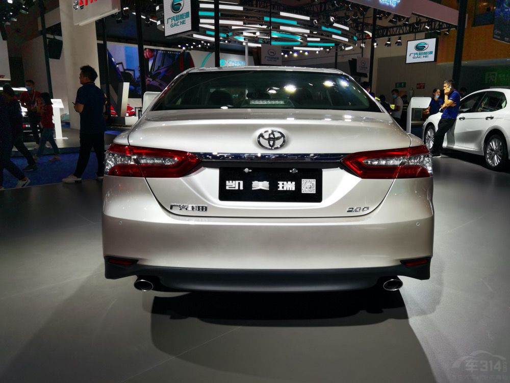 ���������ĵ�һ���γ� ѡ���Ȱ���������