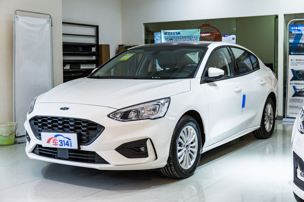 ���������ĵ�һ���γ� ѡ���Ȱ���������