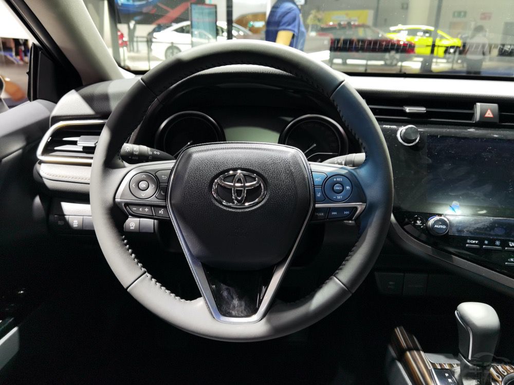 ���������ĵ�һ���γ� ѡ���Ȱ���������