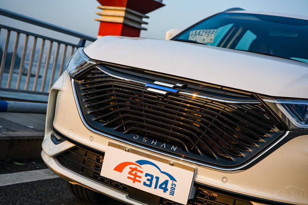 ʮ��ԪSUV��ôѡ�����������򡱳���ŷ��X7