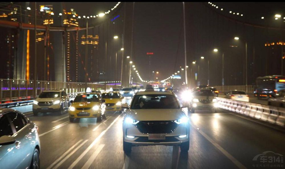 ʮ��ԪSUV��ôѡ�����������򡱳���ŷ��X7