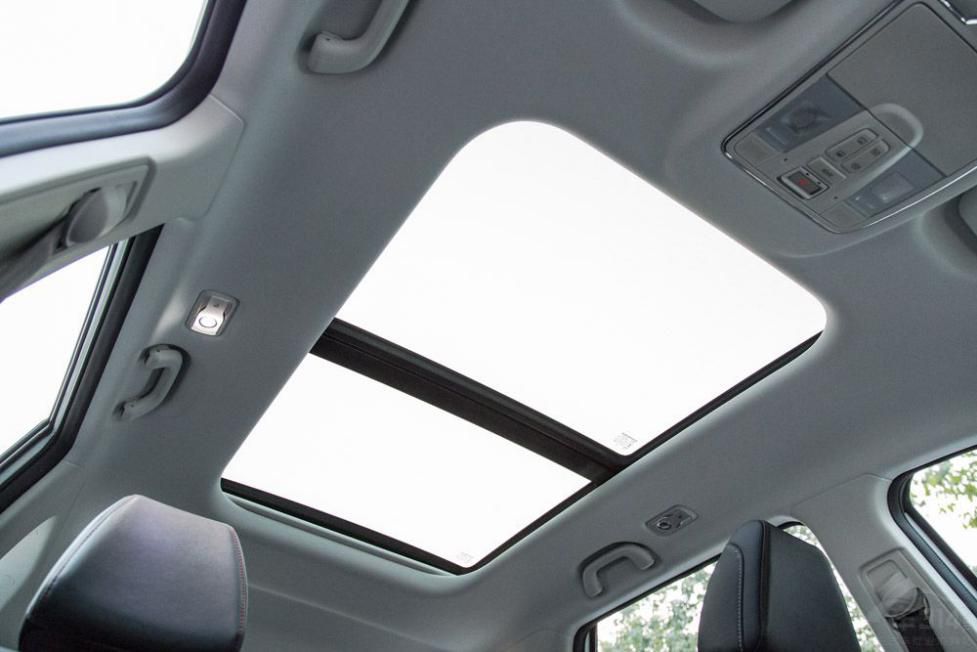 ʮ��ԪSUV��ôѡ�����������򡱳���ŷ��X7