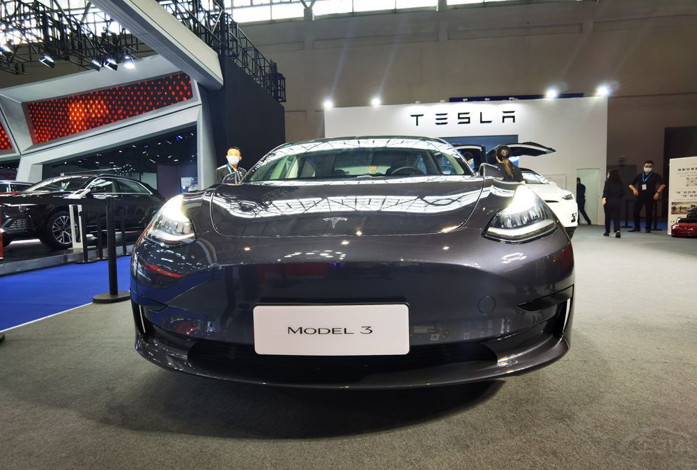 �綯������ײ ��˹�����ܻ����ĺ��ѿ�