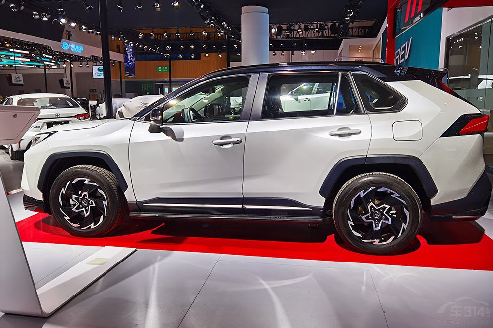 20����ϵSUV˭��ֵ���� ��������ֵ̫��