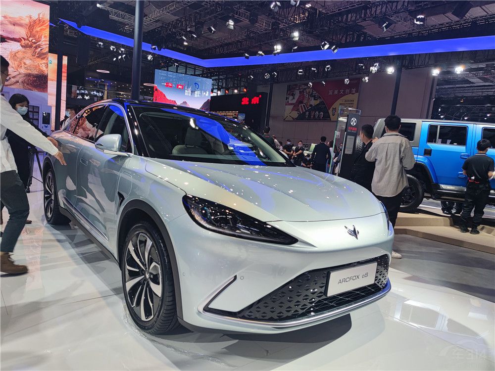 ��˹���İ��� ��һȺ����׷������