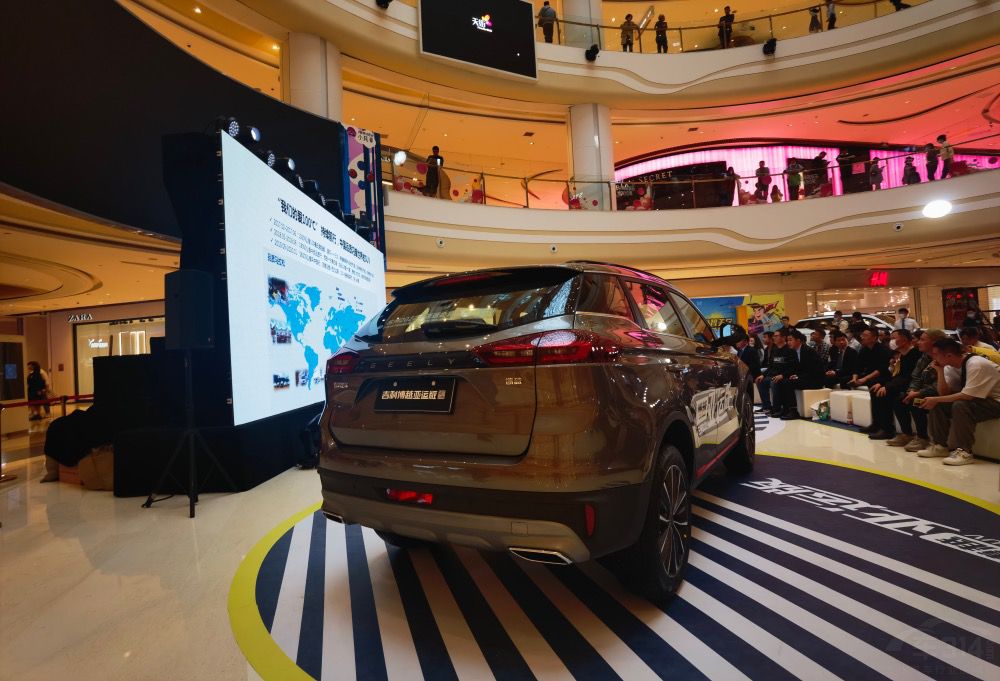 ������ԽPro���˰��ѿ���ȫ������Ʒ����