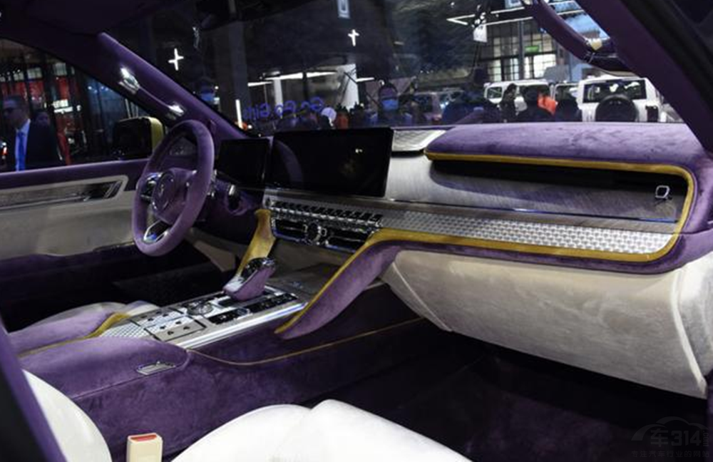 ����ս+̹��ս �����Ϻ���չ���ݡ�����ս����